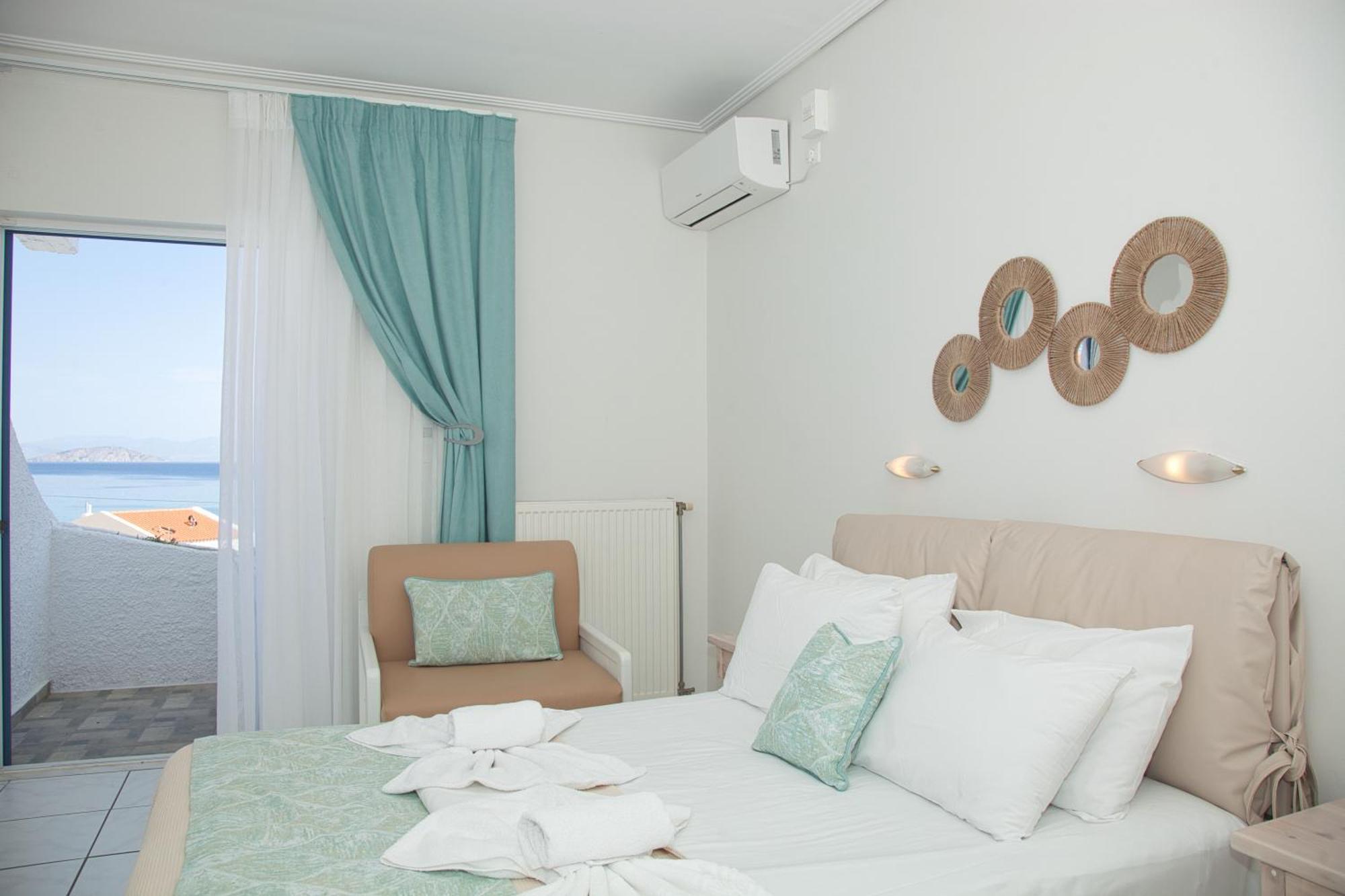The Milos Aparthotel 3*